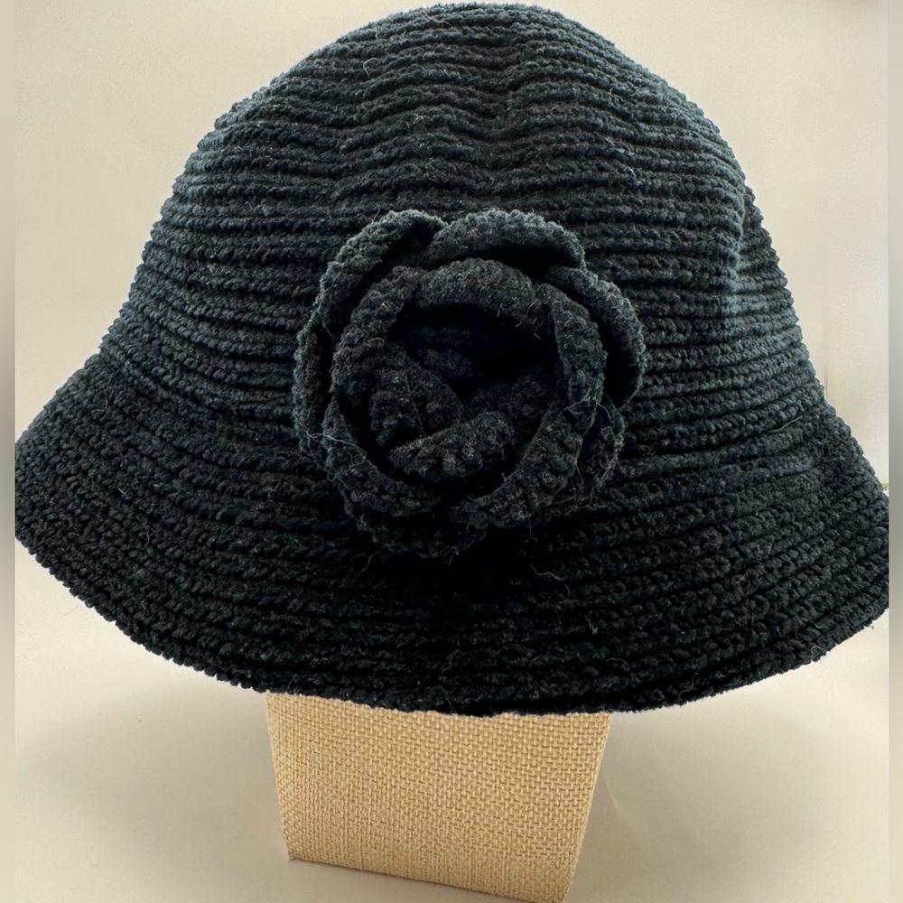 Ann Taylor Black Bucket Hat with Rosette Detail - Picture 2 of 15